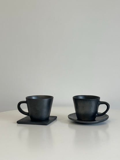 SEVERAL BLACK POTTERY CONE BOTTOM EAR CUPS, COFFEE CUPS, LATTE CUPS (180ML)