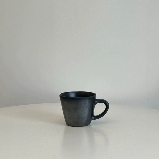 SEVERAL BLACK POTTERY CONE BOTTOM EAR CUPS, COFFEE CUPS, LATTE CUPS (180ML)