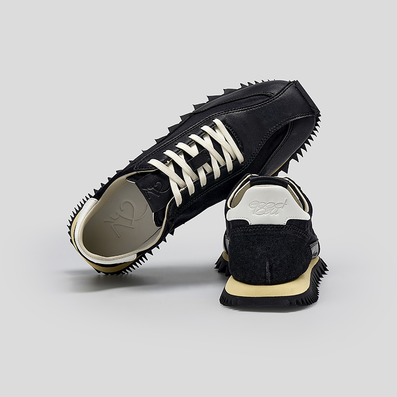 ZÉ x GOODBAI vintage jogging shoes