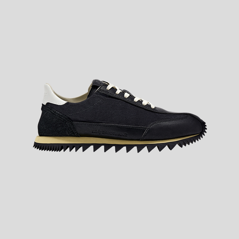 ZÉ x GOODBAI vintage jogging shoes