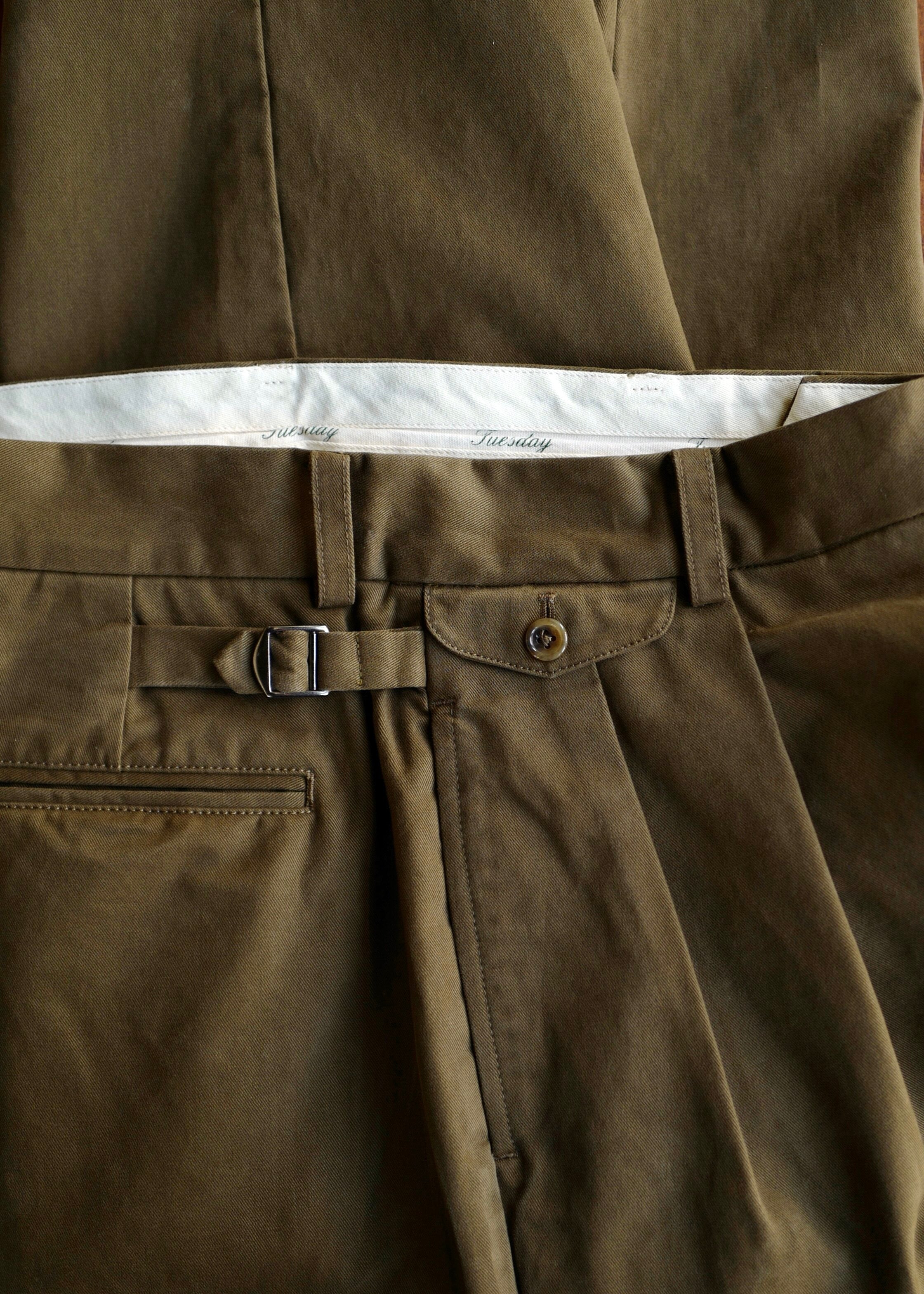 U.Sage FW25 Weekly Chinos is a regular pair of high-density chinos versatile trousers for the week