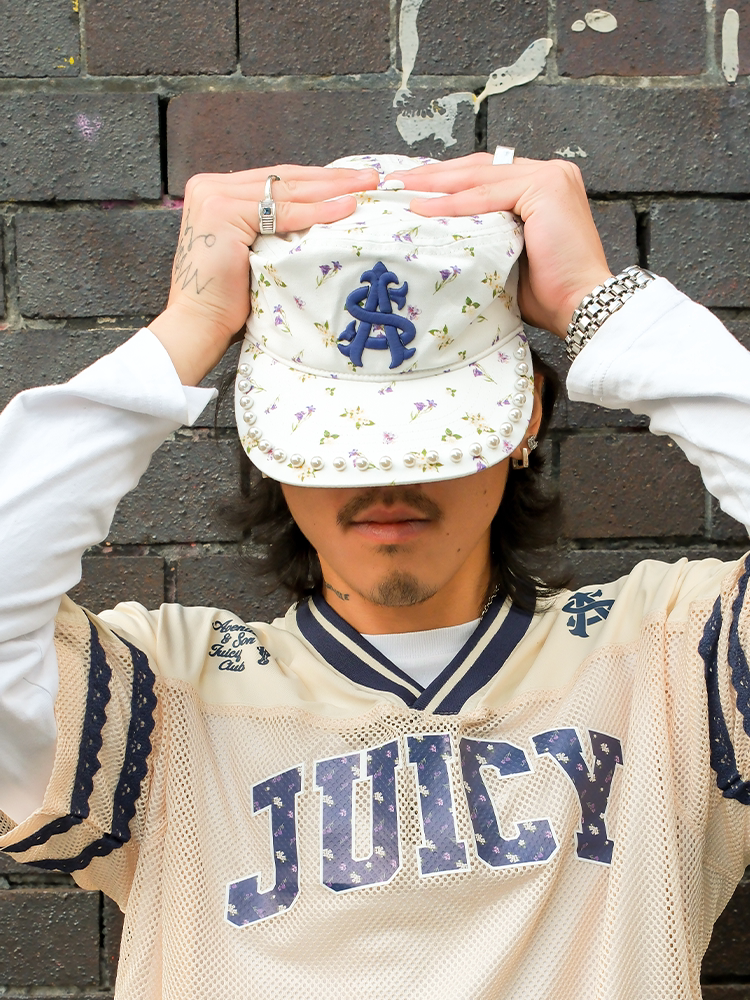 AVENUE&SON x JUICY2026 co-branded floral full-print embroidered logo pearl flat hat with a pillbox hat