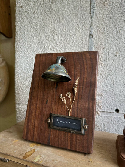 Mini vintage-style black walnut wood panel lamp, vintage vintage night light, used desktop lamp, mini lamp doll