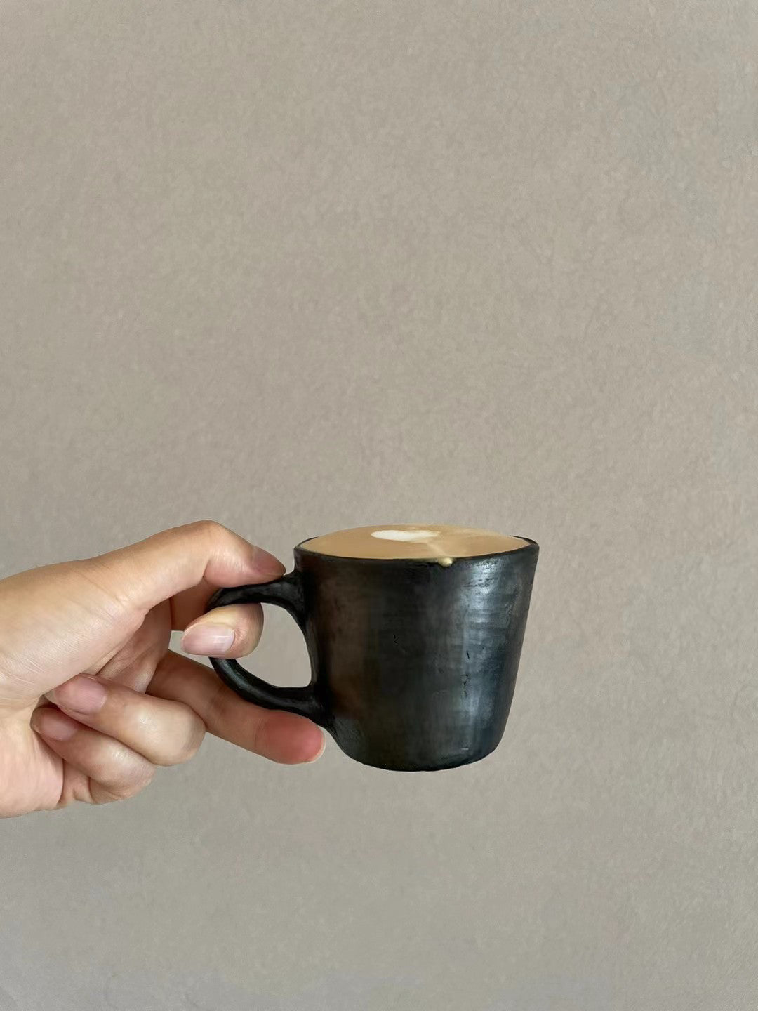 SEVERAL BLACK POTTERY CONE BOTTOM EAR CUPS, COFFEE CUPS, LATTE CUPS (180ML)