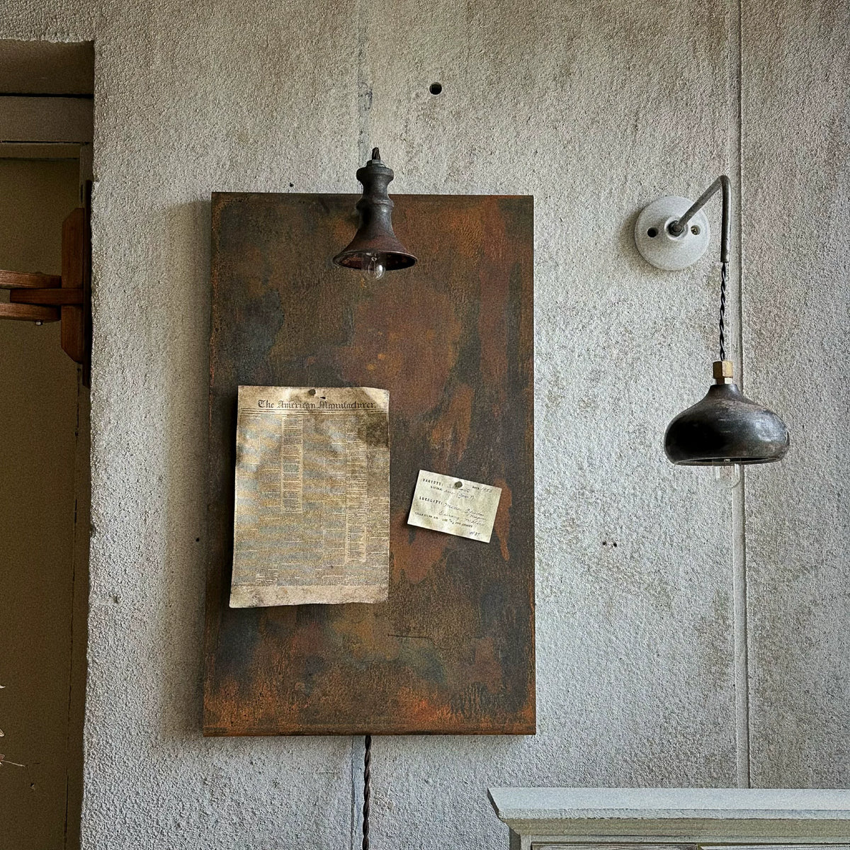 Vintage-style wall lamps,