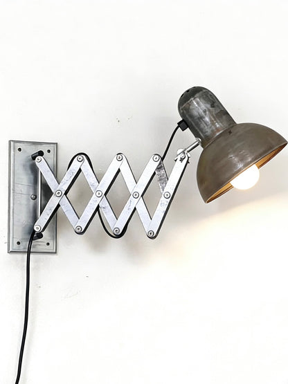 Retro industrial style outdoor wall lamp B&B café bar ambient light telescopic long arm lamp corridor American wall lamp