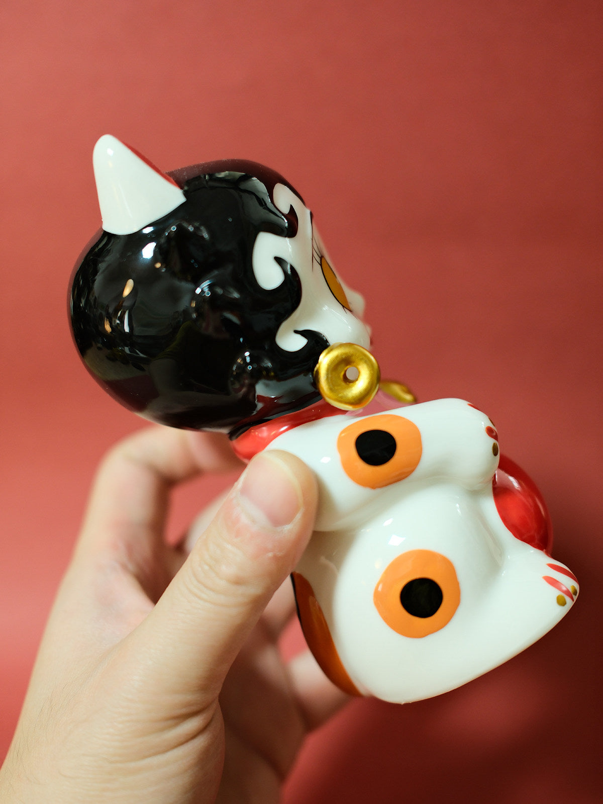 Ceramic lucky cat decorative ornament