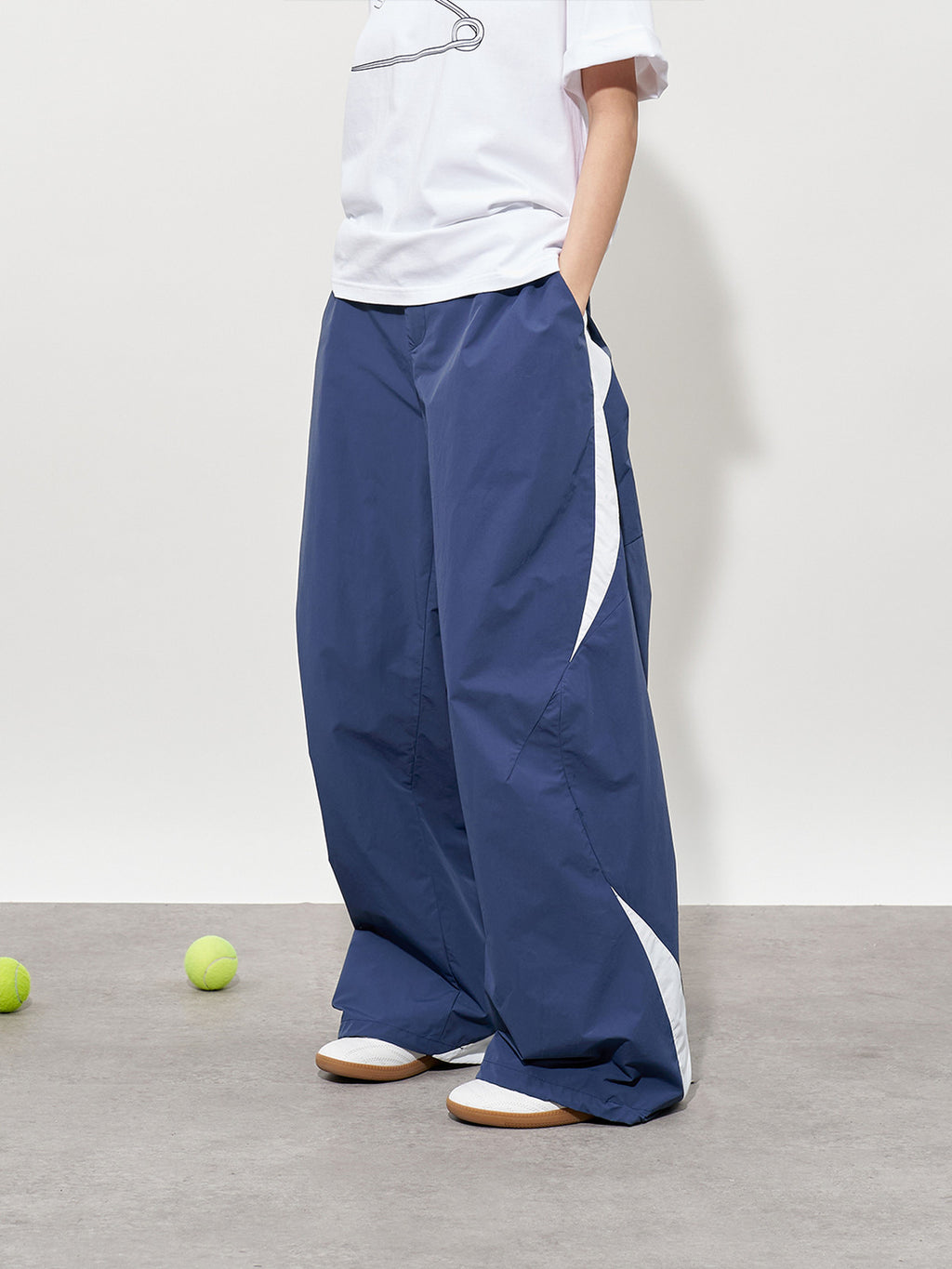 Stuffy & Crazy FMACM Curved Split Stitching Pleated Sports Nylon Pants