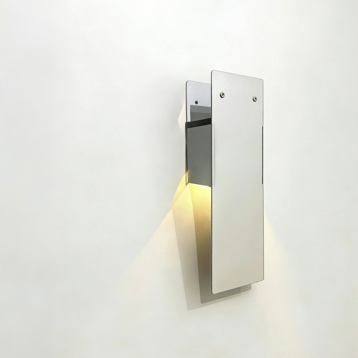 wall lamp