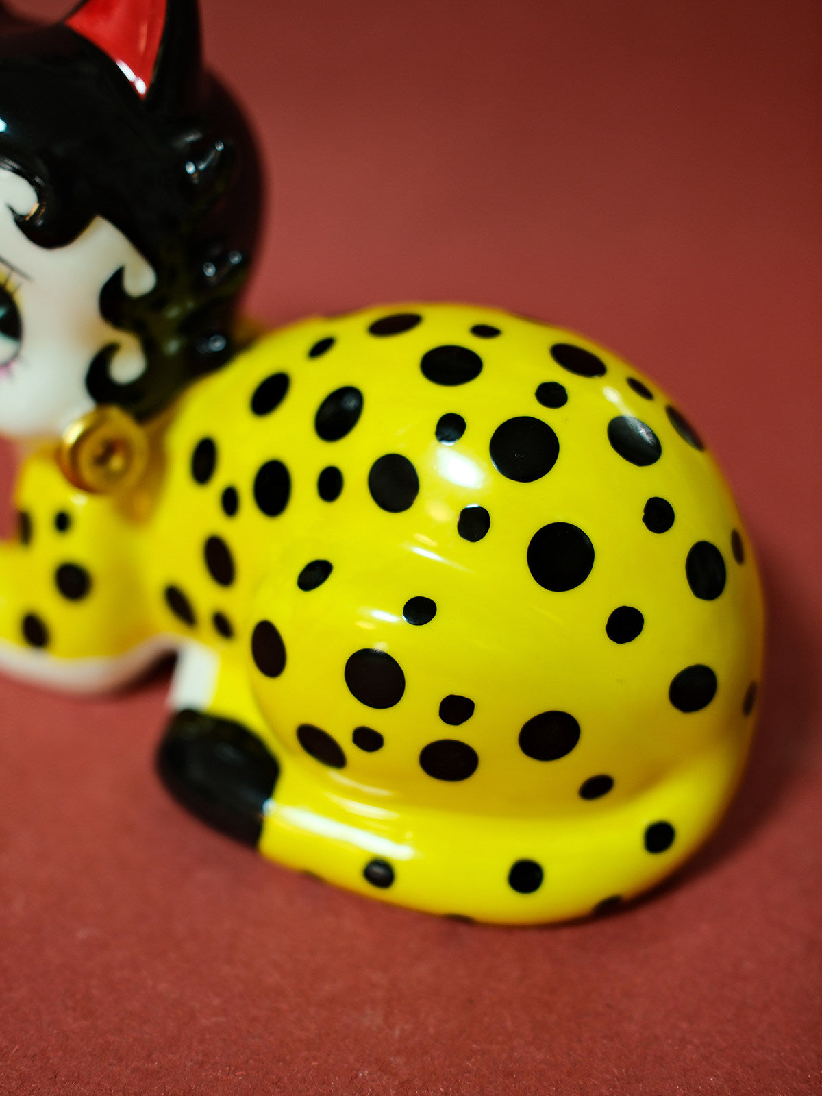 Ceramic lucky cat decorative ornament