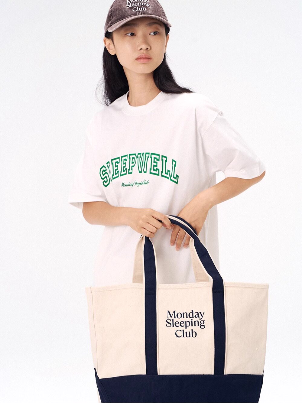 Monday Sleeping Club standard font graphic embroidery color-block tote bag