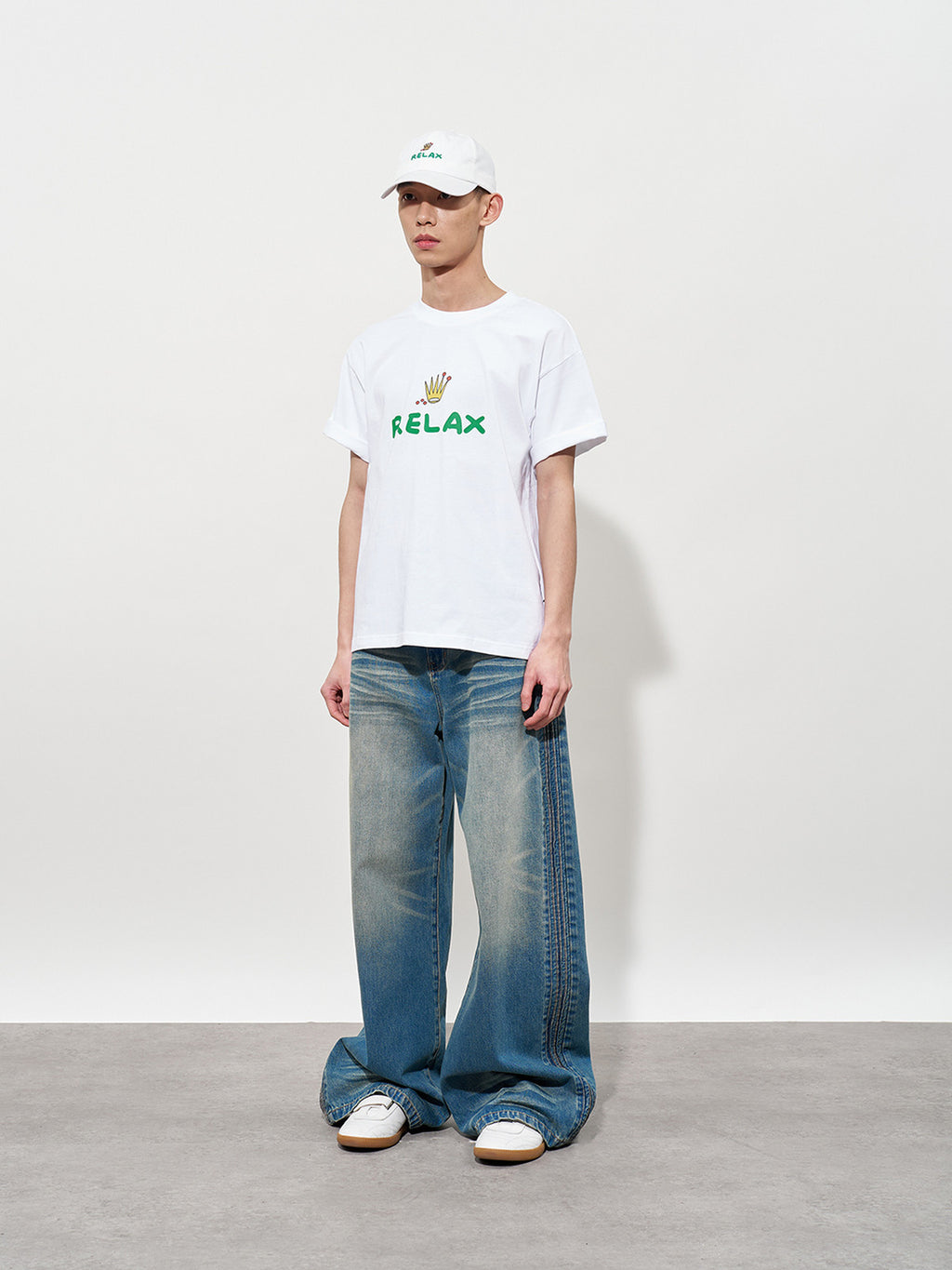 Men and Kuang FMACM lightheartedly parody tennis ball print T-shirt