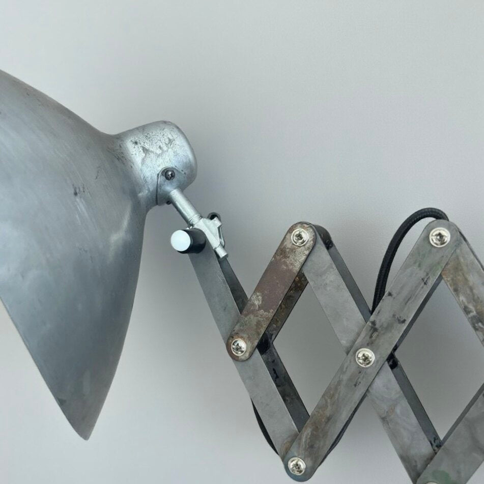 Retro industrial style outdoor wall lamp B&B café bar ambient light telescopic long arm lamp corridor American wall lamp