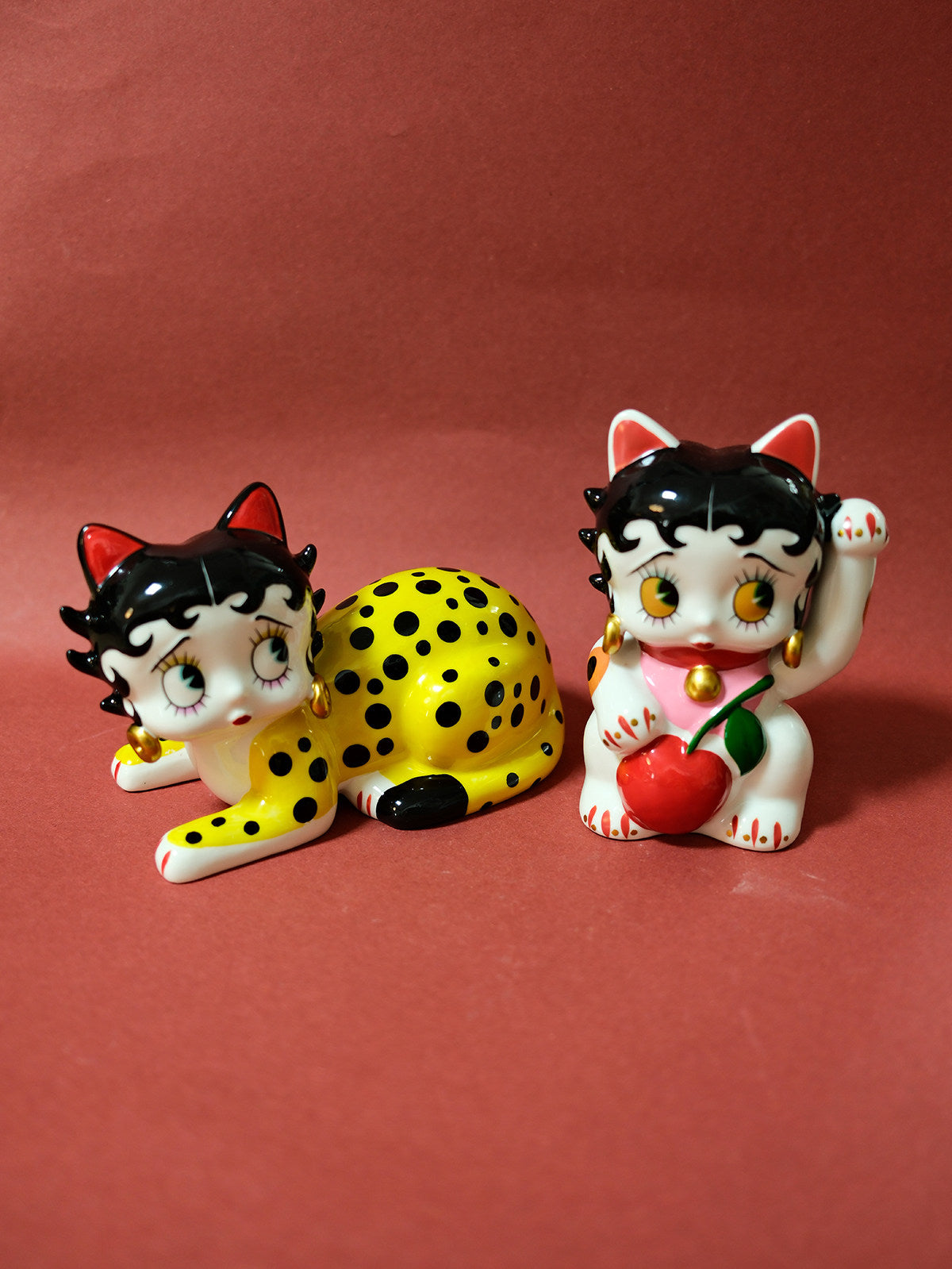 Ceramic lucky cat decorative ornament